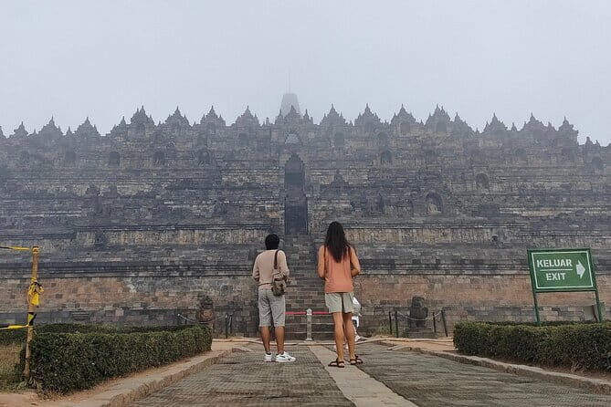 Yogyakarta Sunrise Punthuk Setumbu Borobudur and Prambanan tour - Authentic Experiences & Hidden Gems
