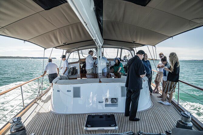 Yonder Star Sailing Yacht - FAQ