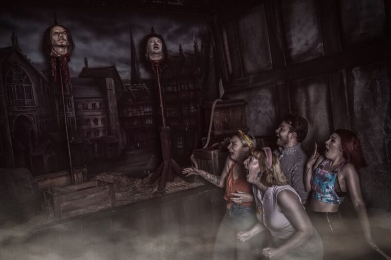 York: The York Dungeon Entry Ticket - The Role of the Guides and Actors