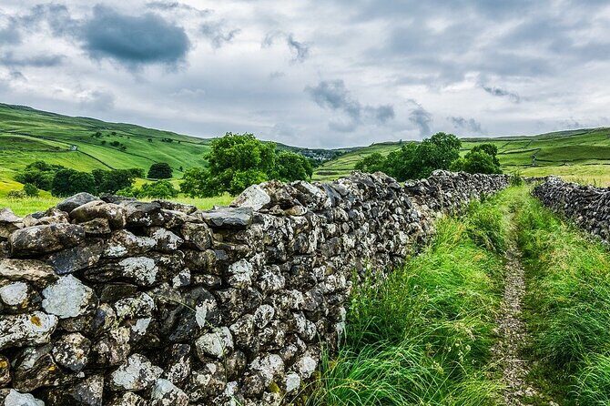 Yorkshire Dales Tour App, Hidden Gems Game and Big Britain Quiz (7 Day Pass) UK - FAQ