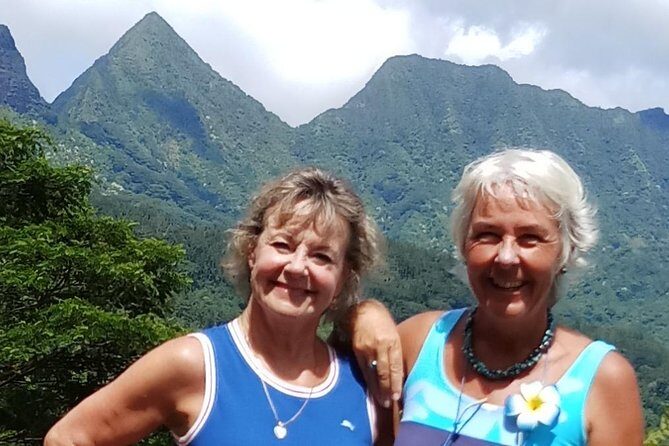 You drive, I guide you - Exploring Moorea with a Personal Touch