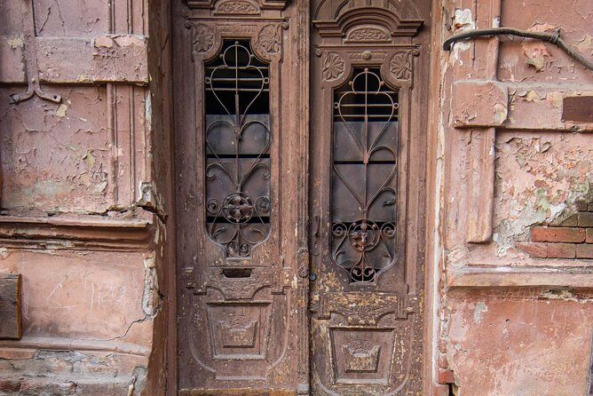 Your unique photo session in Tblisi, Georgia - In The Sum Up