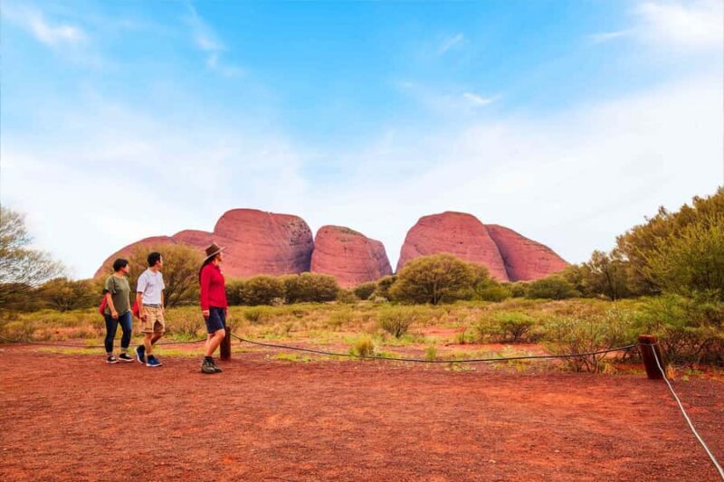 Yulara: Uluru Sunrise and Kata Tjuta Day Trip by Bus - FAQs