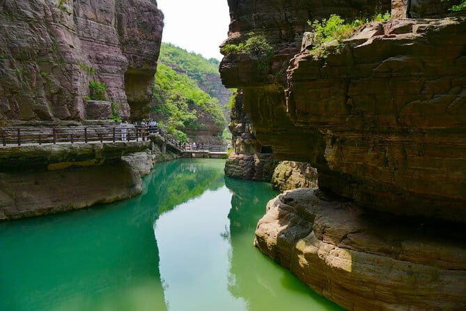 Yuntai Mountain Private Day Tour from Luoyang - Unpacking the Experience: What You Can Expect