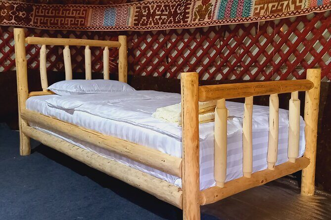 Yurt stay and Hiking in the Nurata Mountains tour - 2 days - An In-Depth Look at the Experience