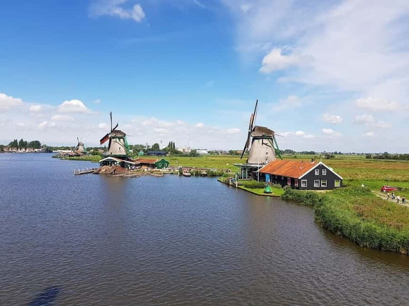 Zaanse Schans and Giethoorn Private Tour + 1-Hr Canal Cruise - Analyzing the Value: What It All Means for You