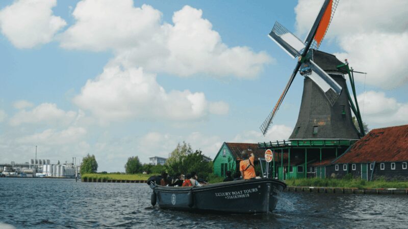 Zaanse Schans: Cruise UNESCO Windmills Village + Live Guide - Practical Tips and Considerations