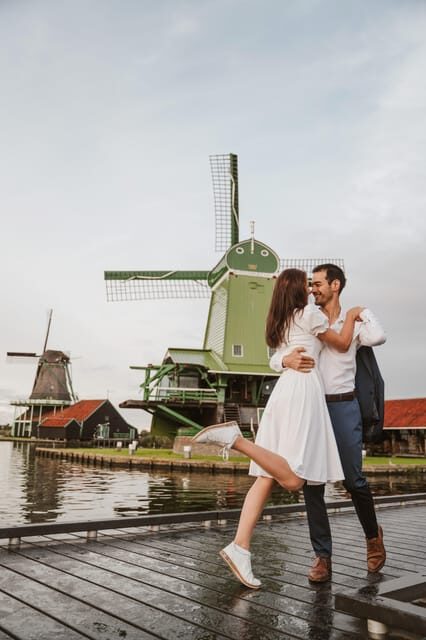Zaanse Schans: Photoshoot Near Amsterdam with Windmills - Key Points