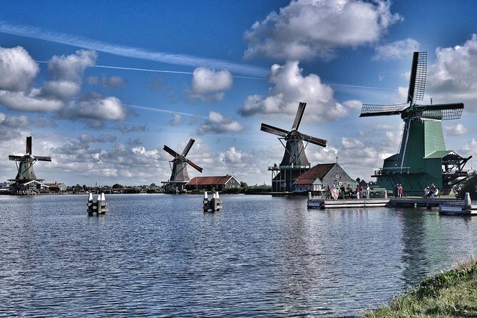Zaanse Schans, Volendam & Edam: Private tour (Max 4 per) - In-Depth Look at the Itinerary