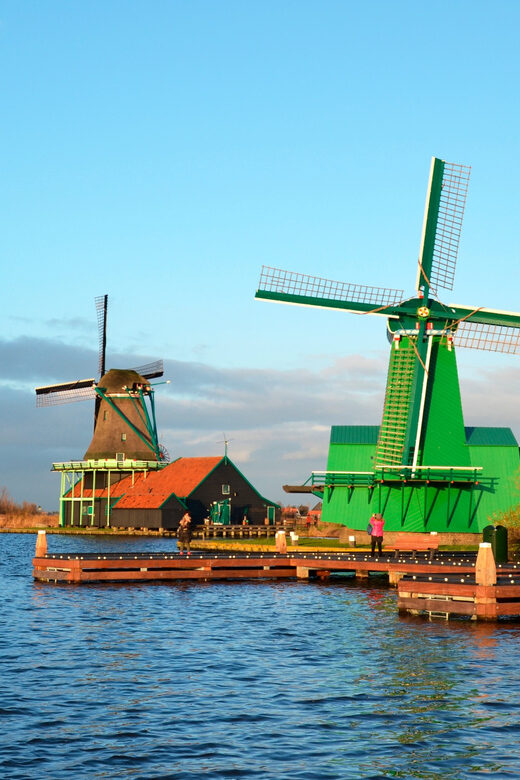 Zaanse Schans: Wooden Shoe Painting Workshop - FAQ
