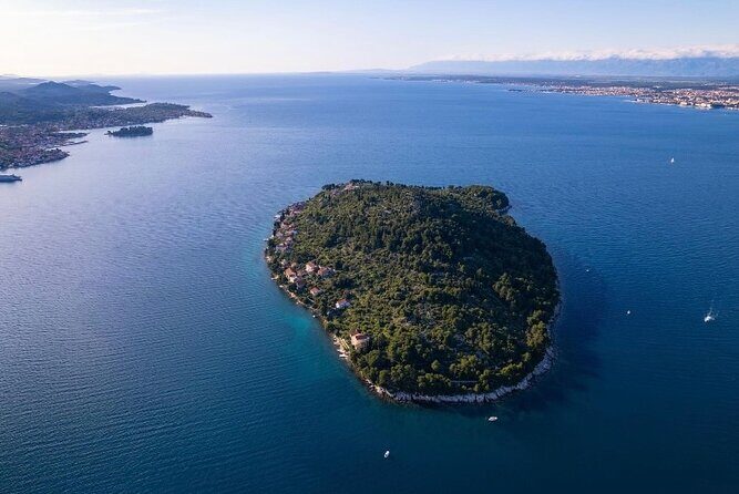 Zadar 1/2 Day Boat Tour with Skipper - Authenticity and Insider Tips from Reviewers