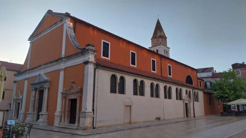 Zadar: A Pilgrims Path  Guided Walking Tour - Who Is This Tour Best For?