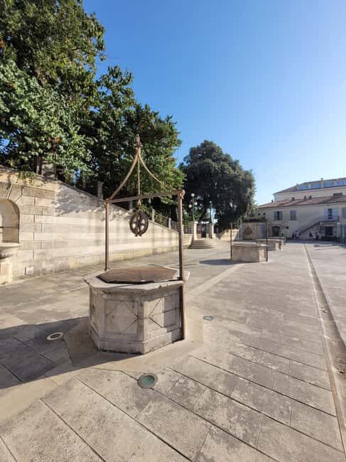 Zadar: City Highlights Walking Tour in Polish - Key Points