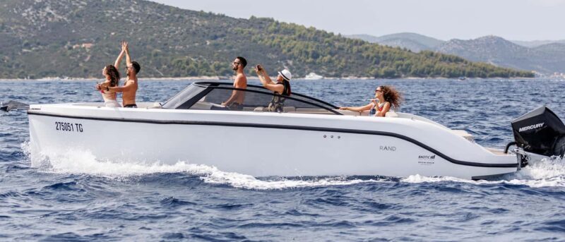 Zadar: Guided Speedboat Tour with Food, Oil & Wine Tasting - Who Will Love This Tour?