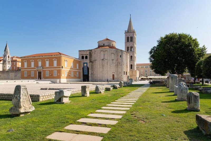 Zadar: Old Town Evening Group Guided Walking Tour - A Walk Through Zadar’s Historic Heart