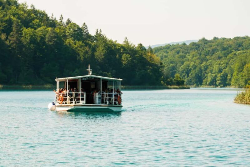 Zadar: Plitvice Lakes: Transfer Tour with pro photographer - Key Points