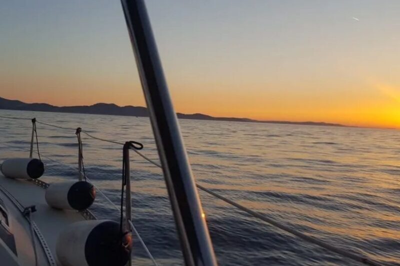 Zadar: Private Sunset Sailboat Tour with Drinks - What’s Included and What You Should Bring