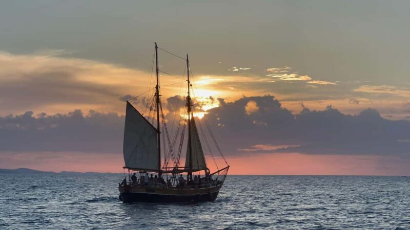 Zadar: Sunset Cruise on Traditional Boat with Wine - Zadar Sunset Cruise on a Traditional Boat with Wine: A Deep Dive