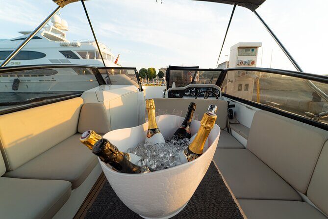 Zadar: Sunset & Nighttime Cruise with unlimited Sparkling Wine - An In-Depth Look at the Sunset & Nighttime Cruise