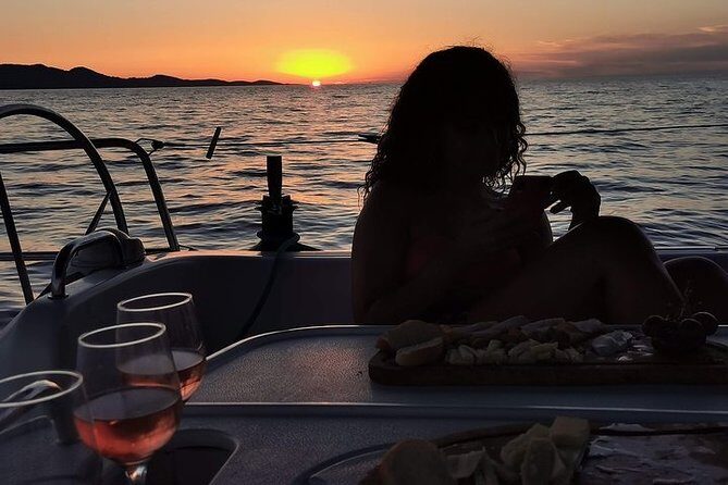 Zadar Sunset sailing experience - An In-Depth Look at the Zadar Sunset Sailing Experience
