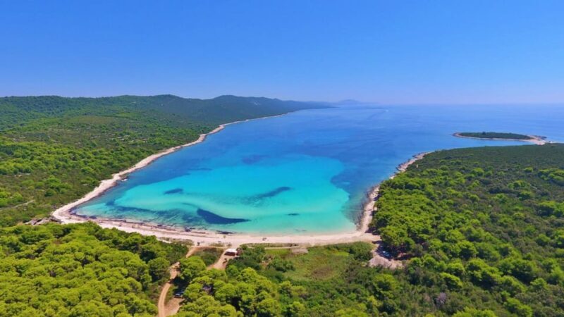 Zadar to Sakarun Beach Tour, Shipwreck Dive & Tunnel - 4,5hr - Key Points