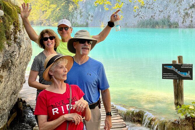 Zadar to Zagreb private transfer with a visit to Plitvice Lakes - FAQs