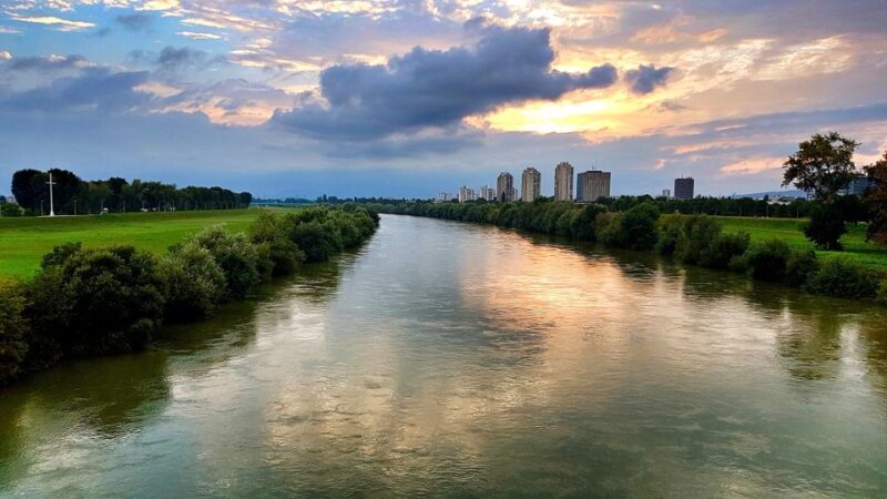 Zagreb: 2.5-Hour Cycle Back to Socialism Tour - The Tour in Detail: Breaking Down the Itinerary