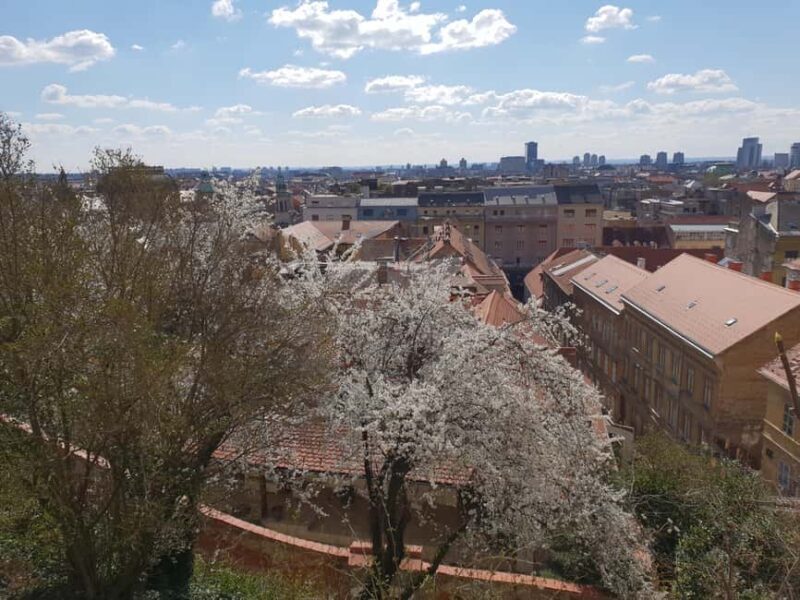 Zagreb: 2-Hour Walking Tour, Polish Speaking Guide - Practical Details & Tips