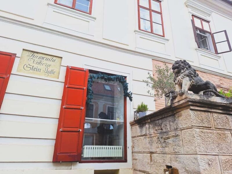 Zagreb: Explore with an Art Historian  Private Walking Tour - Key Points