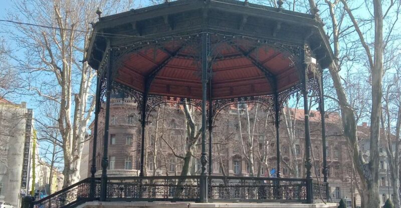 Zagreb: Historic Walking Tour with a Local Guide - Key Points