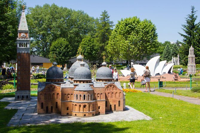 Zagreb - Monkey Park (Affenberg) - Klagenfurt - Minimudus - The Practical Side: Transport, Timing, and Flexibility