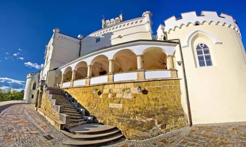 Zagreb: Private day trip to Varadin & Trakoan Castle - Key Points