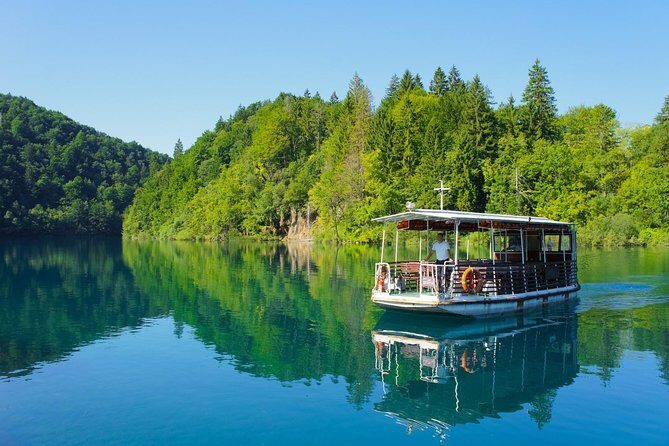 Zagreb to Split Group Transfer with Plitvice Lakes guided Tour - An In-Depth Look at the Tour Experience