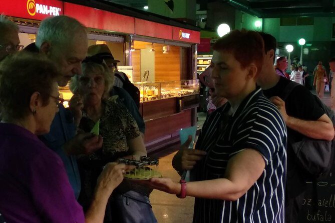 Zagreb Walking Food Tour - Sightseeing - Dolac market visit - Coffee at Quahwa