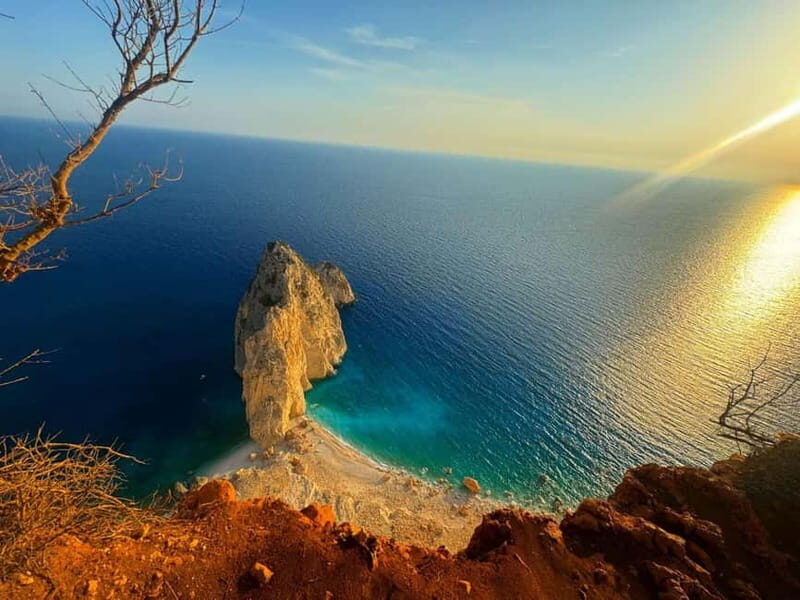 Zakynthos: Chinese Tour with Hotel Departure from Athens - Key Points