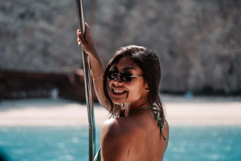 Zakynthos: Island Tour of Shipwreck, Blue caves & More! - Key Points