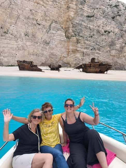 Zakynthos: Shipwreck and Caves Boat Rental Without Skipper - A Closer Look at the Zakynthos Self-Drive Boat Rental