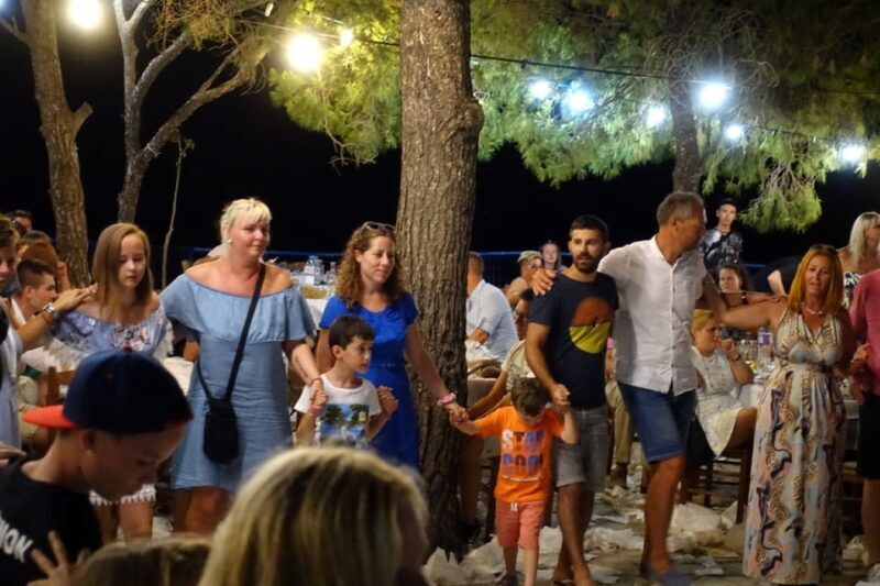 Zakynthos Sunset Tour to Kampi with Greek Night! - FAQ