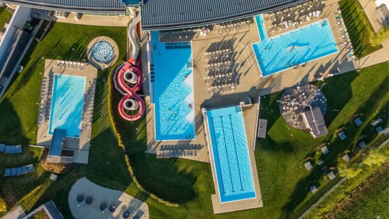 Zell am See: Tauern SPA Day Ticket for Water World - Zell am See: Tauern SPA Day Ticket for Water World — a Relaxing Alpine Escape