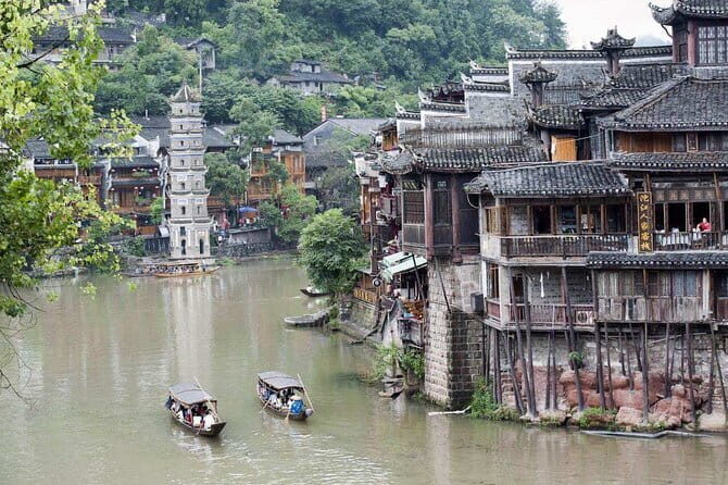 Zhangjiajie and Fenghuang 5 Days Private Tour with accommodations - Introduction