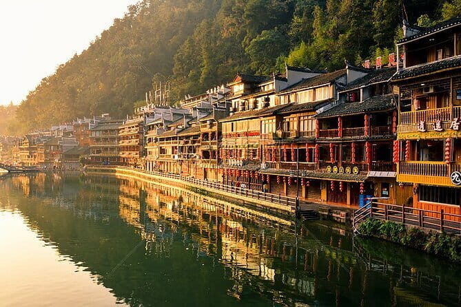 Zhangjiajie and Fenghuang 5 Days Private Tour with accommodations - Practical Considerations and Tips