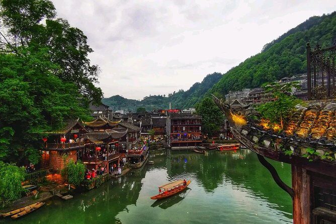 Zhangjiajie Furong and Fenghuang 5N6D Tour - The Itinerary Breakdown