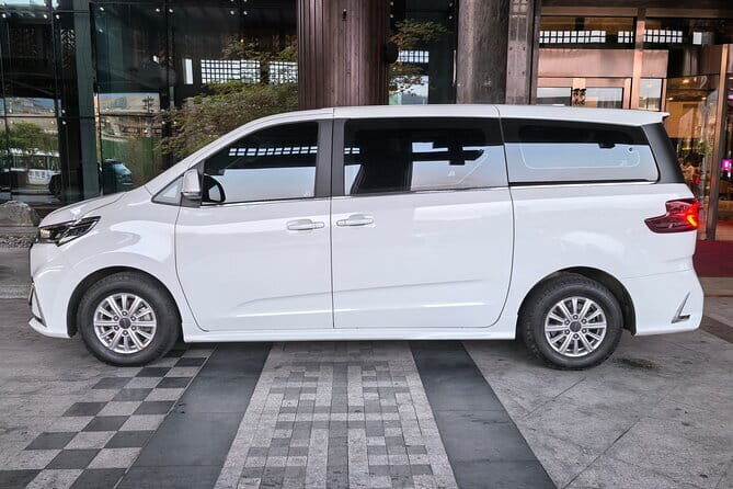 Zhangjiajie Private Transfer to Yichang or Vice Versa - Key Points