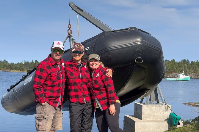 Zodiac Coastal Tour with Naturalist Guide: Lunenburg - FAQ