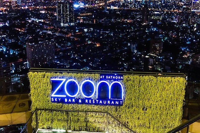 Zoom Rooftop Fine Dining with Skybar - What to Expect and Practical Tips