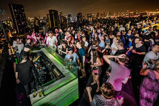 Zoom Rooftop Fine Dining with Skybar - Authentic Insights from Reviewers