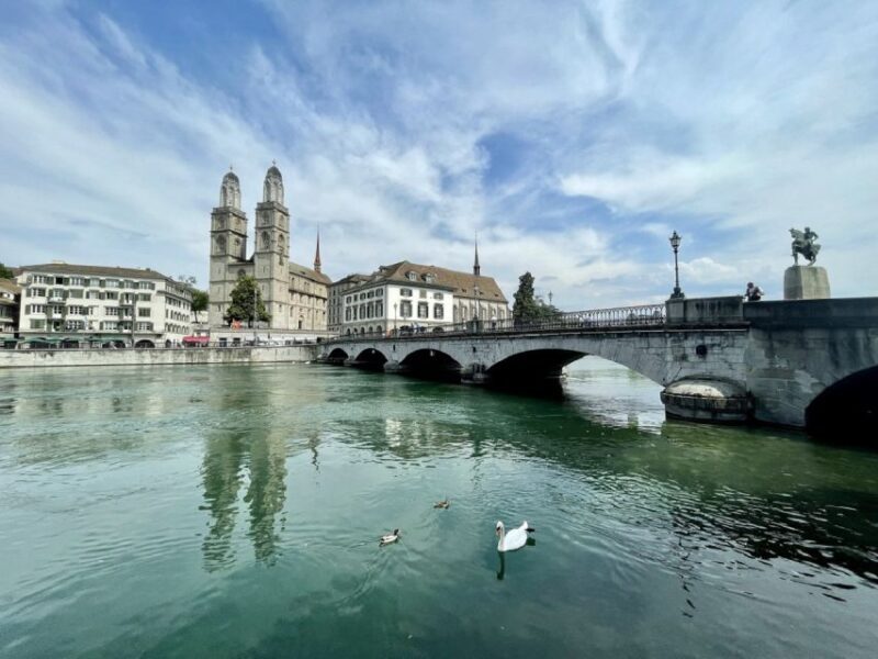 Zurich: City Sightseeing Tour with Lake Cruise - Why This Tour Is a Smart Choice