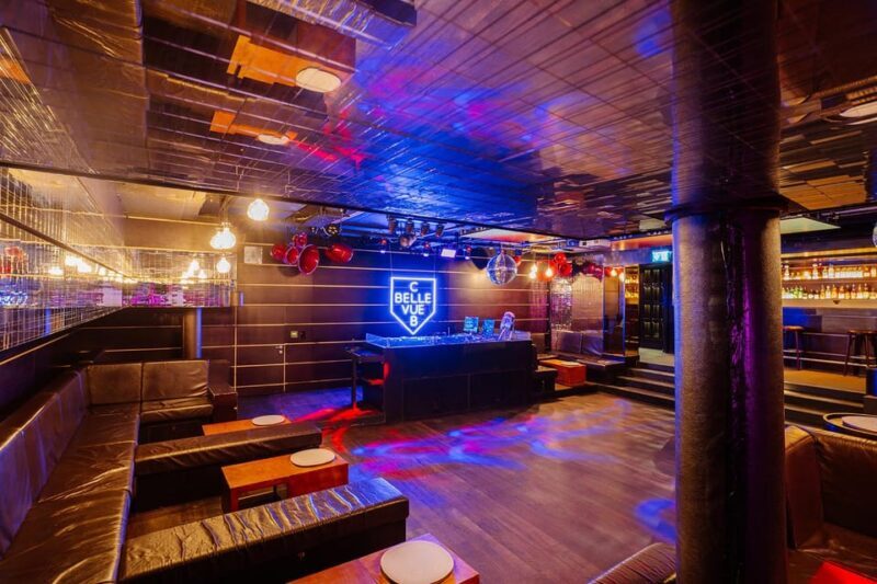 Zurich: Disco admission incl. DJ - Key Points