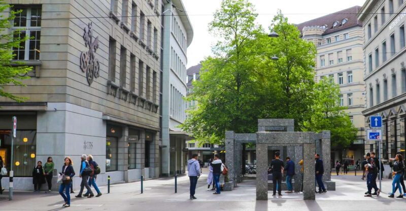 Zurich: Exclusive Swiss Banking Tour with a Local - Practical Details and Tips