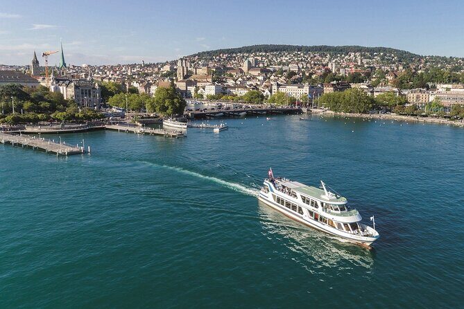 Zurich Highlights City Tour with Lake Cruise - FAQs